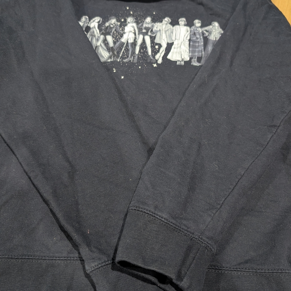 Taylor Swift Navy Blue Graphic Sweatshirt - Picture 7 of 8